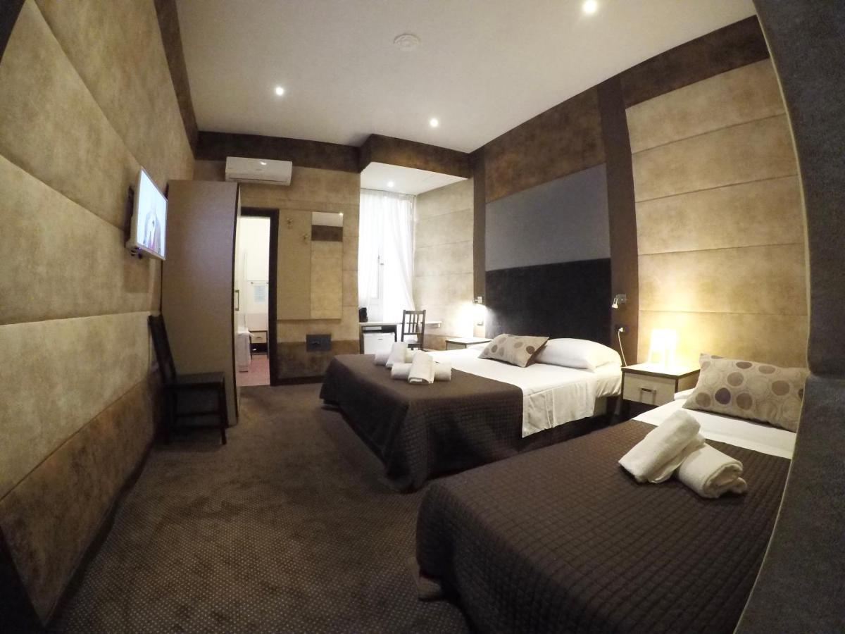 Blue Suite Vatican Guesthouse Рим Екстер'єр фото