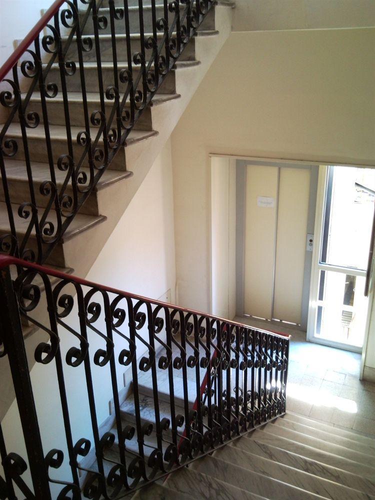 Blue Suite Vatican Guesthouse Рим Екстер'єр фото