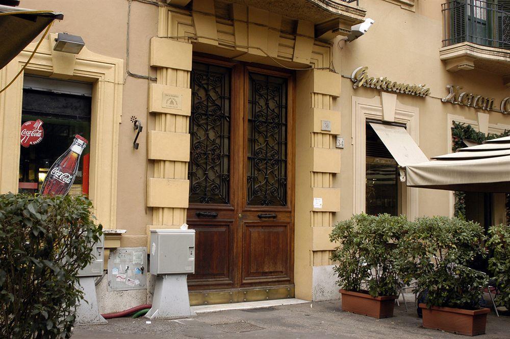 Blue Suite Vatican Guesthouse Рим Екстер'єр фото